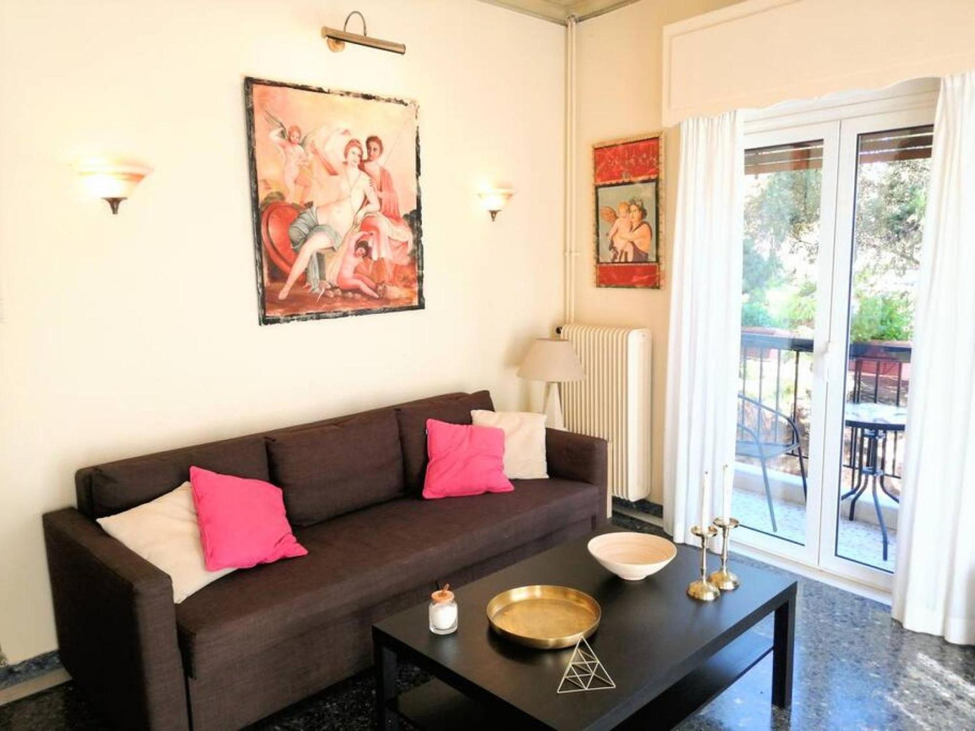 Elegant Apartment In Acropolis With Roof Garden Atenas Exterior foto